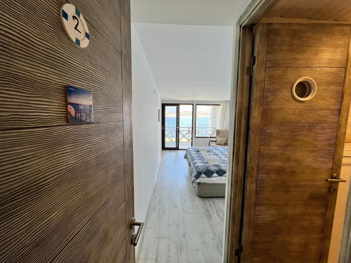 Giritli Rum Meyhanesi & Butik Otel Karaburun  Bagian luar foto
