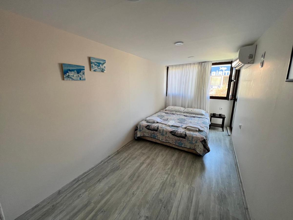 Giritli Rum Meyhanesi & Butik Otel Karaburun  Bagian luar foto